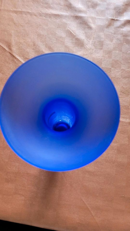 Blaue Vase oder Kerzenständer in Seefeld