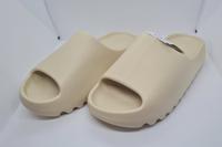 Adidas Yeezy Slide Bone (2022 Restock) US11 Mitte - Tiergarten Vorschau