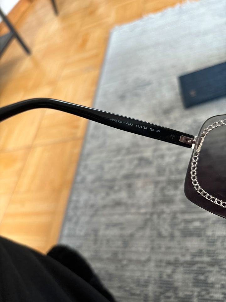 Original Chanel Sonnenbrille, 4243 Rimless Shield, Neupreis 495€ in Hamburg