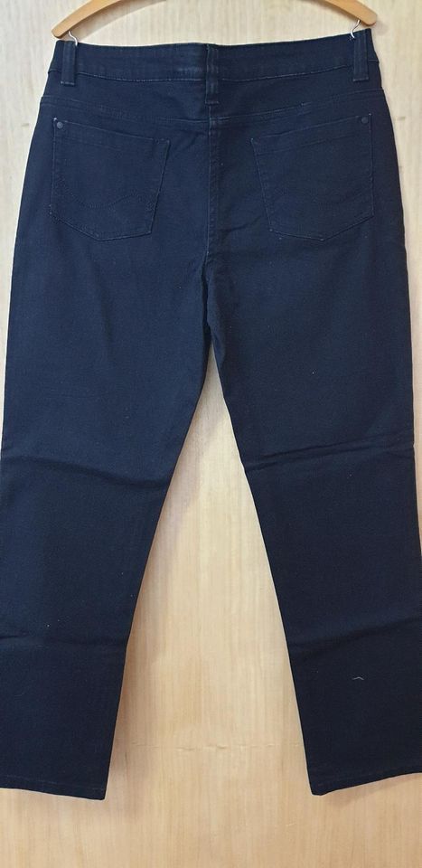 Jeans Gr. 42 in Mellrichstadt