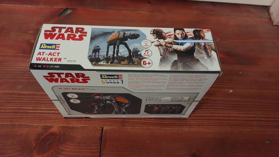 Star Wars Revell AT-ACT Walker OVP Modellbausatz in Bedburg-Hau