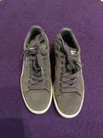 Puma Damen Sneaker, grau, Wildleder, Gr 39, fast geschenkt Berlin - Pankow Vorschau