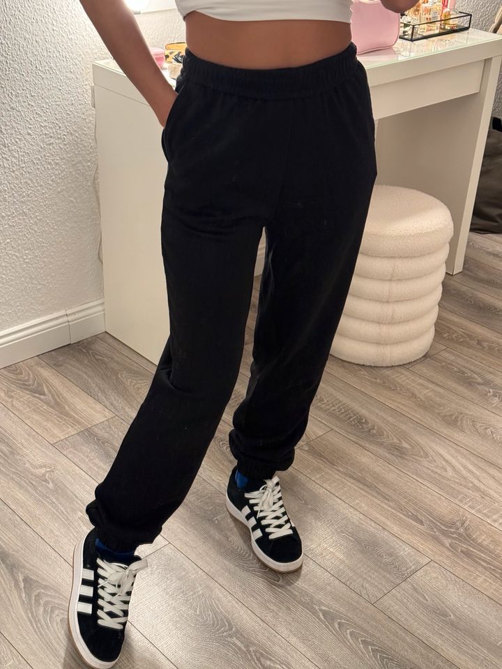 ASOS AsYou Jogginghose in schwarz oversized in Hilden