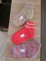 Handgestrieckte Kindersocken Größe 32 Altona - Hamburg Lurup Vorschau