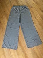 Gestreifte H&M Sommer-Hose mit weiten Beinen / Culottes Gr. S Thüringen - Suhl Vorschau