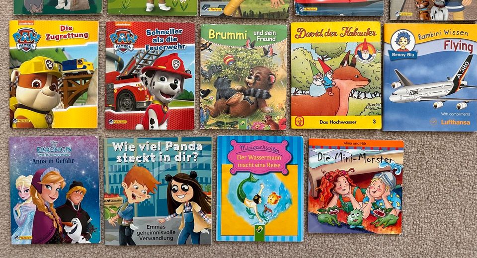 Paket, kleine Bücher für Kinder (Setpreis) in Upgant-Schott