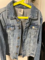 Jeansjacke von H und M Größe 158 Nordrhein-Westfalen - Ratingen Vorschau