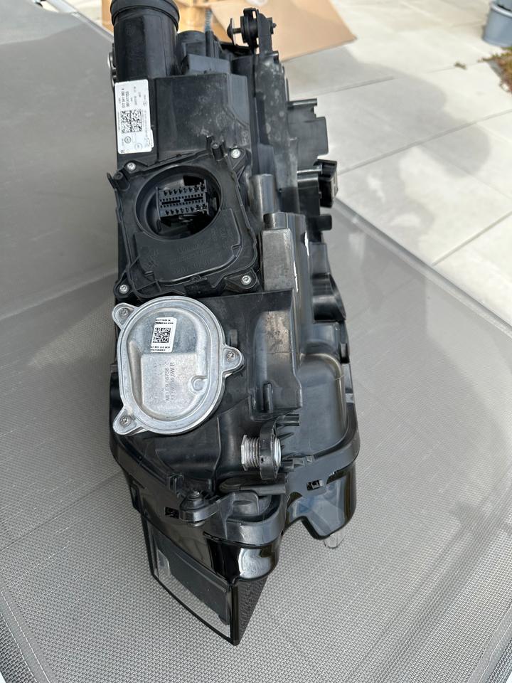 VW Golf 7 Sportsvan 517941082 voll LED Scheinwerfer rechts in Hurlach