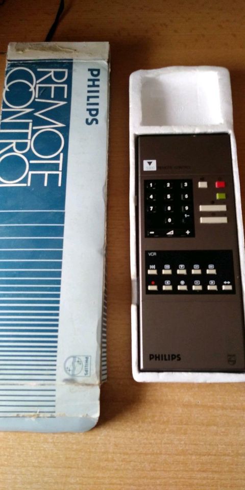 Philips Fernbedienung Remote Control  Vintage in Cloppenburg