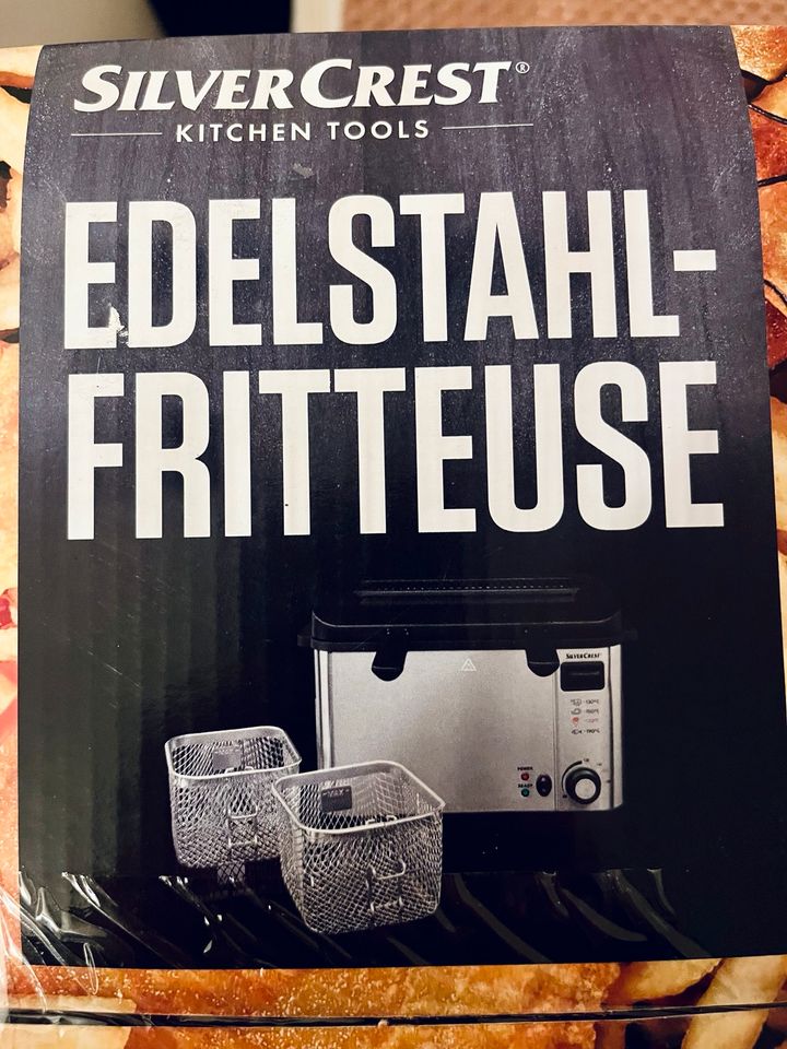 Fritteuse Edelstahl (original verpackt) in Unterhaching