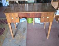 Design Nähtisch, Nähschrank, Nähmaschine Bauhaus Stil Sachsen - Schwepnitz Vorschau