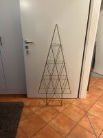 Weihnachtsbaum 1,30 m aus goldenem Metall Deko Schleswig-Holstein - Norderstedt Vorschau