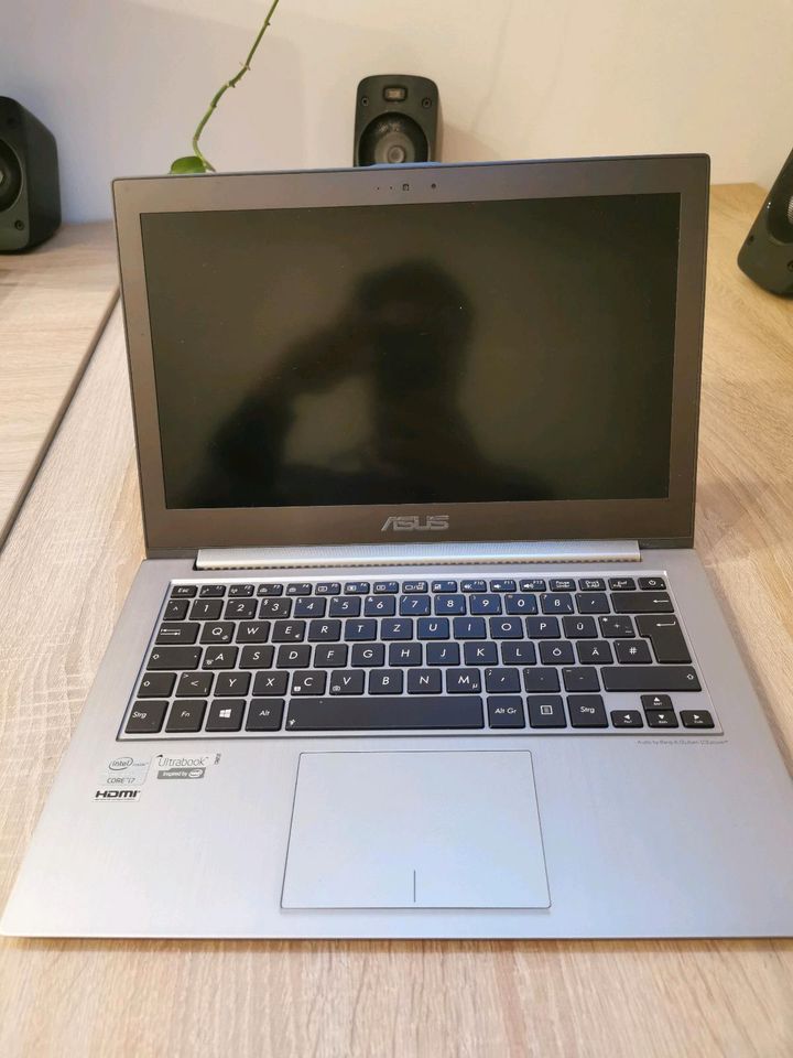 Asus Zenbook Laptop UX31A inkl. Windows 10 in Dillingen (Saar)