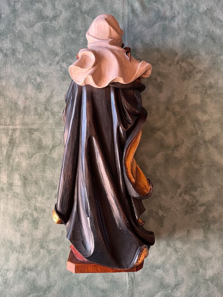 Heiligenfigur Holzfigur Maria mit Jesus Holzkunst 53cm in Lonsee