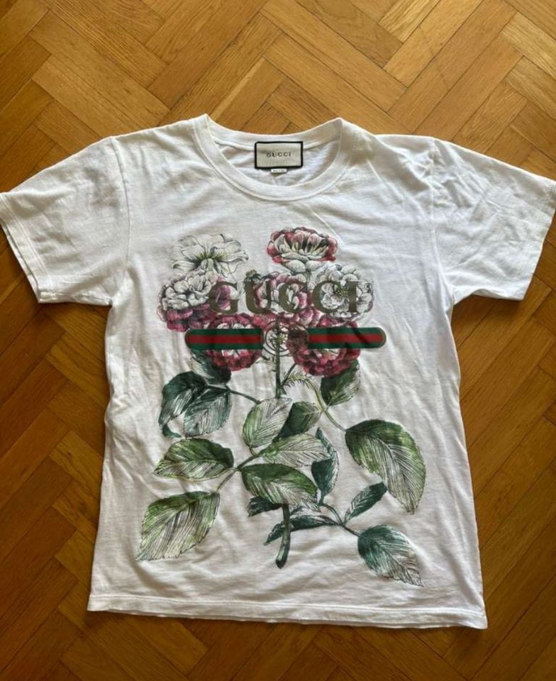 GUCCI T-SHIRT GR. XS NEUWERTIG NP 500 € in Weitnau