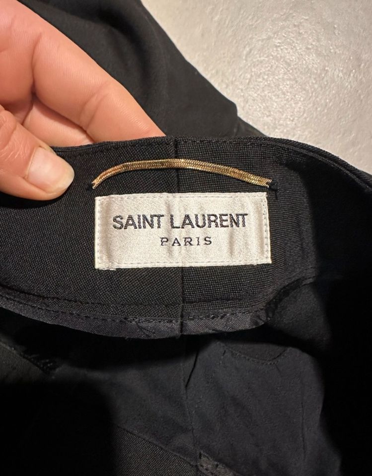 Saint Laurent cropped Hose Gr 36 in Feldkirchen