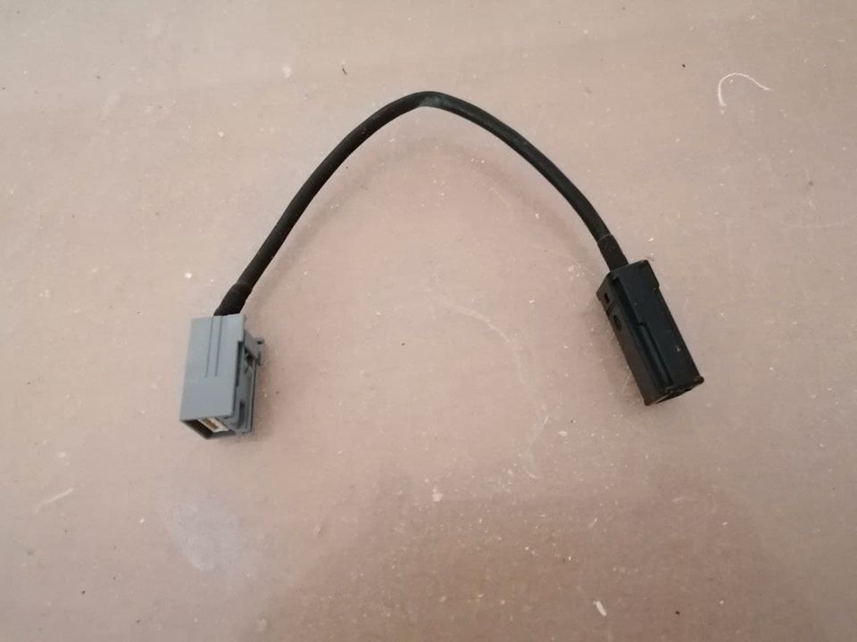 USB Adapter AUX Kabel in Lage