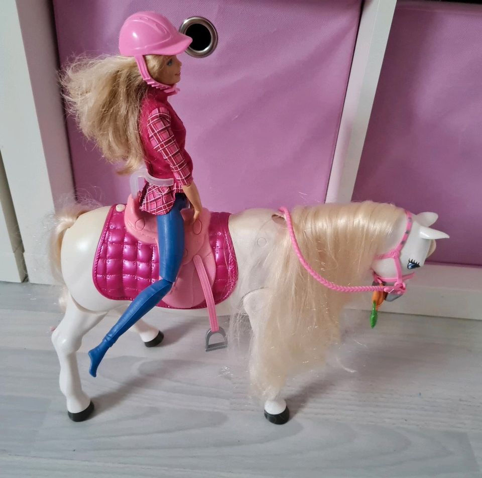 Barbie Pferd FRV36 elektrisch in Baden-Württemberg - Wertheim | Barbie  Spielzeug gebraucht kaufen | eBay Kleinanzeigen ist jetzt Kleinanzeigen