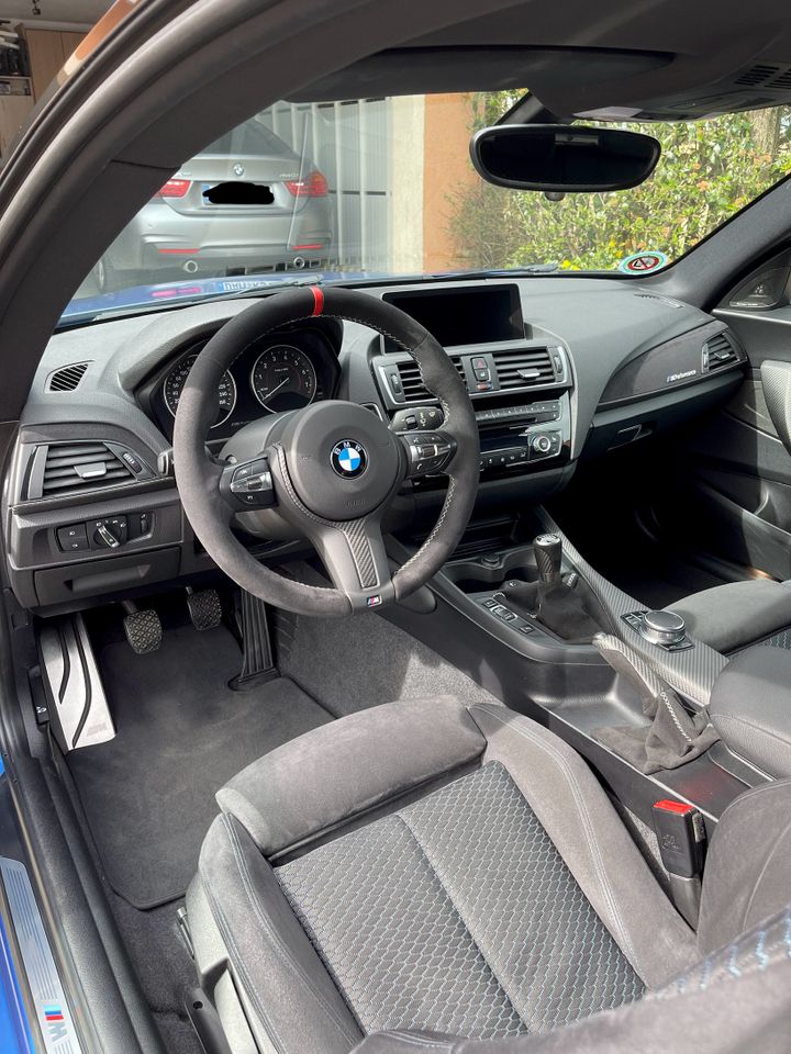 BMW 120i M Paket/NaviProf/LED/H&K/Service Neu/M-Performance in Bergkirchen