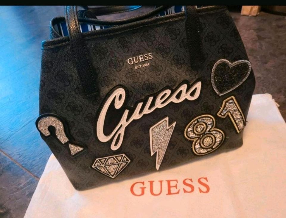 Original Guess Tasche in Karben