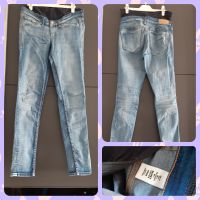 SEHR GUT ERHALTENE UMSTANDSJEANS H&M GR. 36 SKINNY Niedersachsen - Wienhausen Vorschau