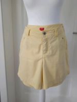 Shorts von Esprit kurze Hose Sommerhose Größe 42 Bayern - Vaterstetten Vorschau