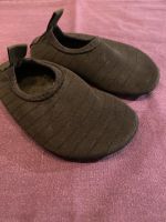 Baby Wasserschuhe/ Badeschuhe schwarz 22/23 Bayern - Legau Vorschau