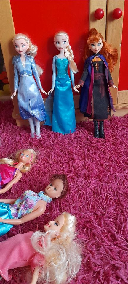 Verschiedene Barbie in Simmozheim