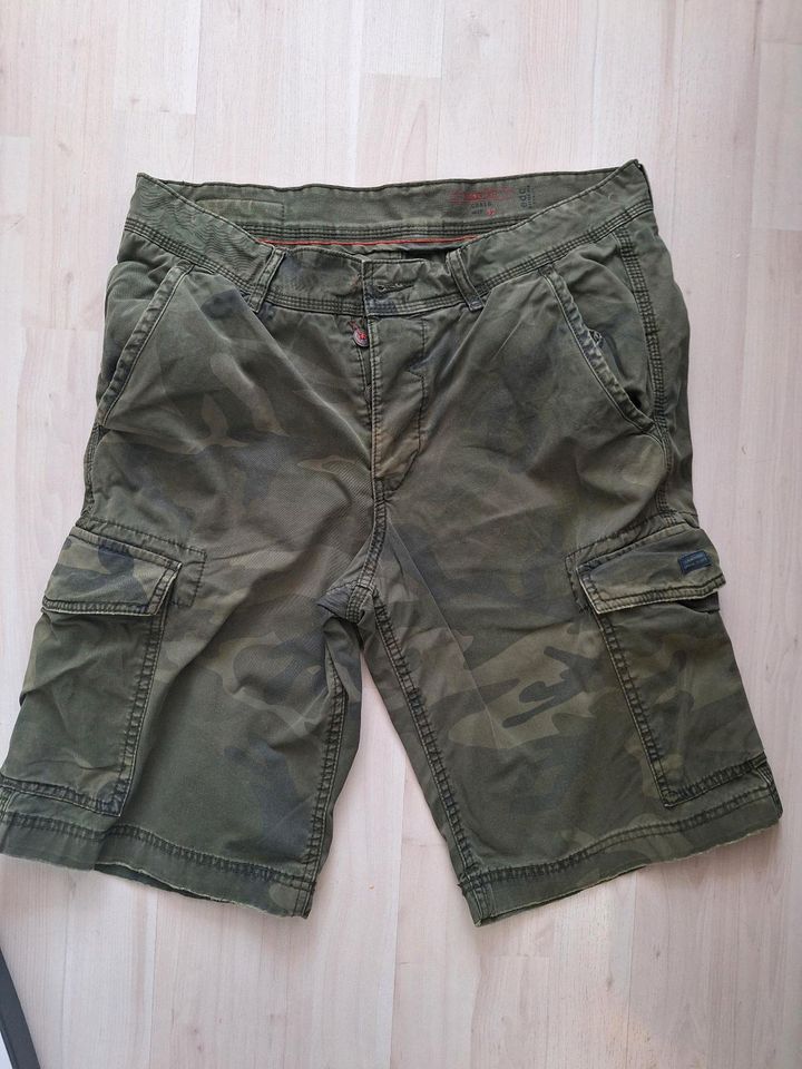 edc Shorts Loose Fit Waist 32 in Mönchengladbach