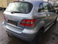 Mercedes B Klasse W245 Ersatzteile Gebrauchtteile Schlachtfest Nordrhein-Westfalen - Köln Vogelsang Vorschau