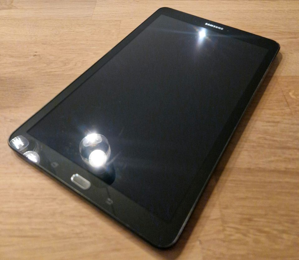 Samsung Galaxy Tab E SM-T560 in Krefeld
