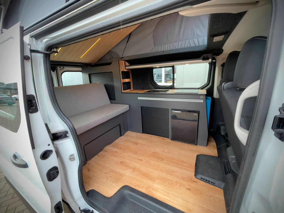 Camper Ausbau Opel Vivaro Nissan NV300 Camping Umbau Küchenmodul in Neumünster