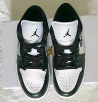 Nike Air Jordan 1 low 38.5 schwarz weiss black white NEU Hessen - Altenstadt Vorschau