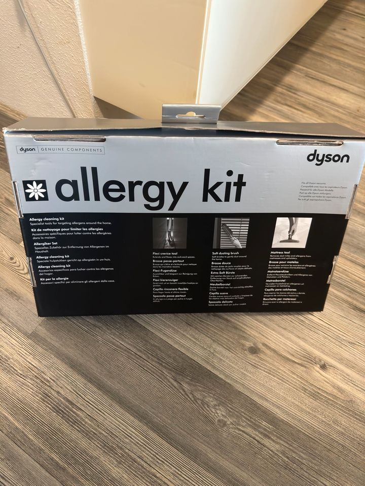 Dyson Allergy kit Neu in Fulda