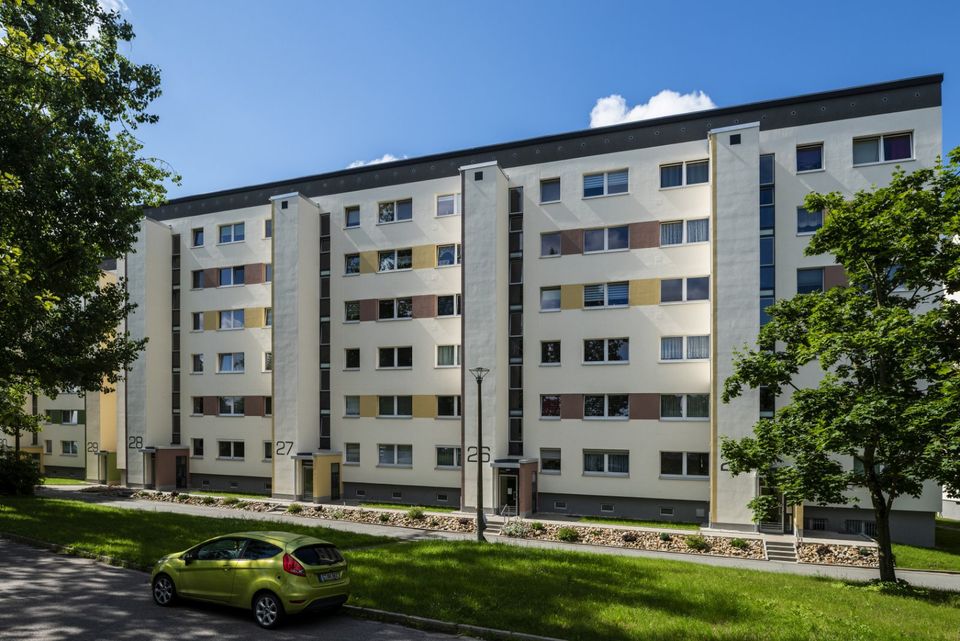 Modern sanierte Familien-Wohnung mit EXTRAS!! in Hohenstein-Ernstthal