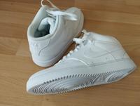 Nike Kinder Schuhe Größe 38 Niedersachsen - Salzgitter Vorschau