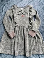 Kleid/ Winterkleid, C&A, grau, Katze, Gr. 134 Nordrhein-Westfalen - Gladbeck Vorschau