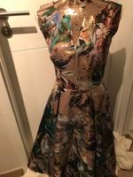 Satin Abendkleid Sommerkleid Blüten Metallic Neu Köln - Widdersdorf Vorschau