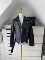 Zara Blogger Kunstleder Jacke Größe L schwarz Nordrhein-Westfalen - Altena Vorschau