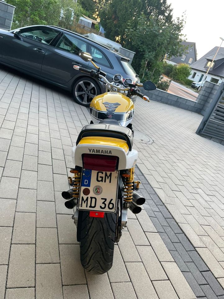 Yamaha XJR 1200 SP 4PU Kenny Roberts Riemenantrieb in Meinerzhagen