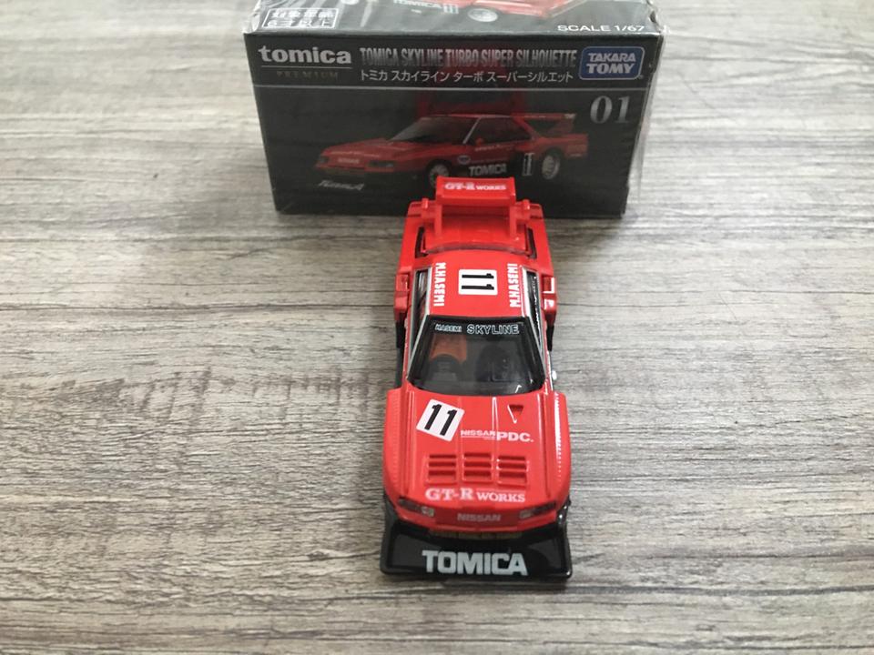TOMICA PREMIUM #01 NISSAN SKYLINE Turbo Super Silhouette TAKARA in Bergheim