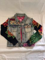 Desigual Mädchen Jeansjacke Jacke Strick Gr 122/128 7/8 Jahre Nordrhein-Westfalen - Dormagen Vorschau