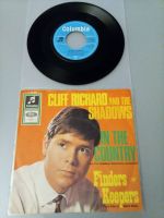 Cliff Richard And The Shadows Single ‎– In The Country  – 1967 Innenstadt - Köln Altstadt Vorschau