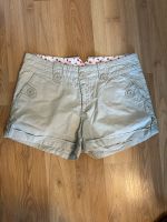 Kurze Hose / Shorts von Madonna - Gr. S Bayern - Höchberg Vorschau