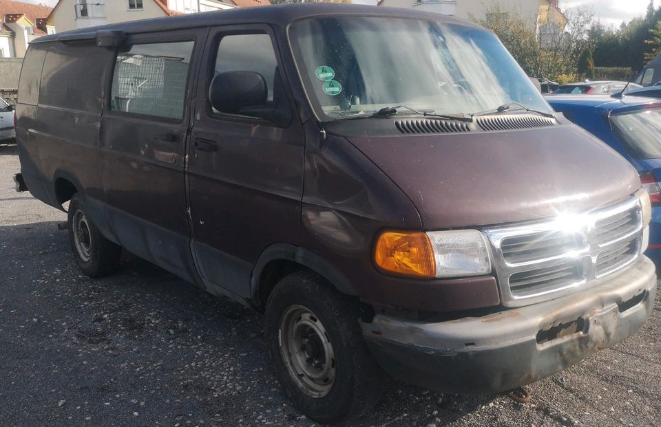 Dodge RAM 3500 5,9 V8 CARGO VAN MAXI Lang LPG Inz.Tausch  möglich in Berlin