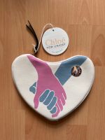 Chloé blue x Unicef Heart Pouch Hand Bag Tasche Clutch Pankow - Prenzlauer Berg Vorschau