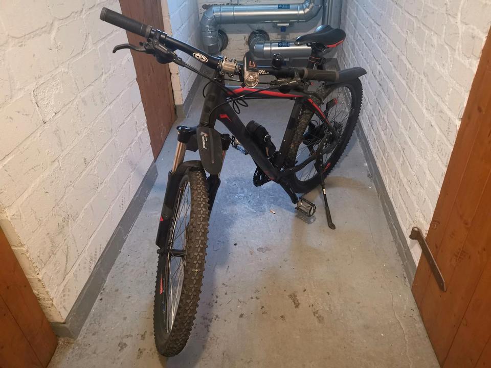 Cube Aim Disc Mountainbike 26 Zoll Schwarz Rot Herren Fahrrad in Hamburg
