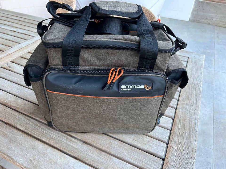 Savage Gear Tasche, Angelbox, Specialist Lure Bag L in Oberaudorf - Buchau