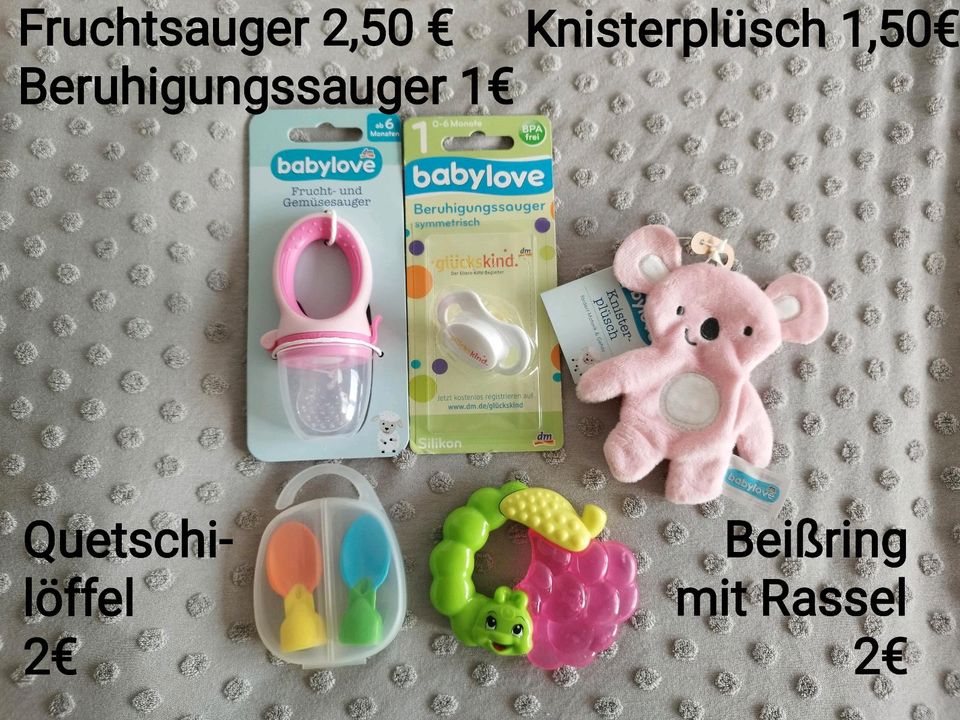 Fruchtsauger, Nuckel, Quetschilöffel, Beißring und Knisterplüsch in Kemnitz