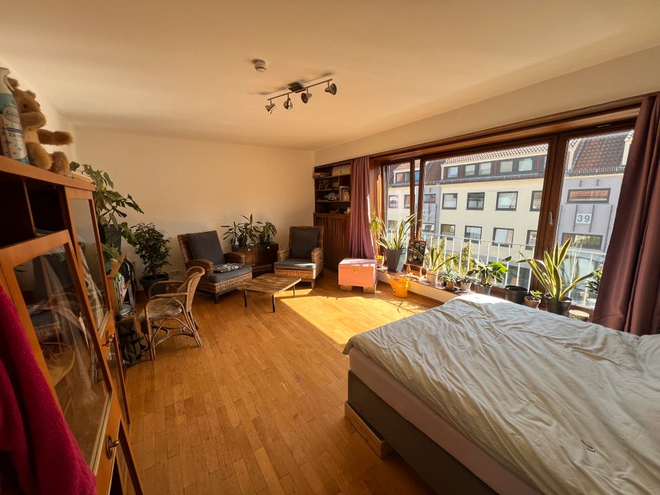 Schöne 3 Zimmer Wohnung auf 110 m2 in Sebaldsbrück in Bremen